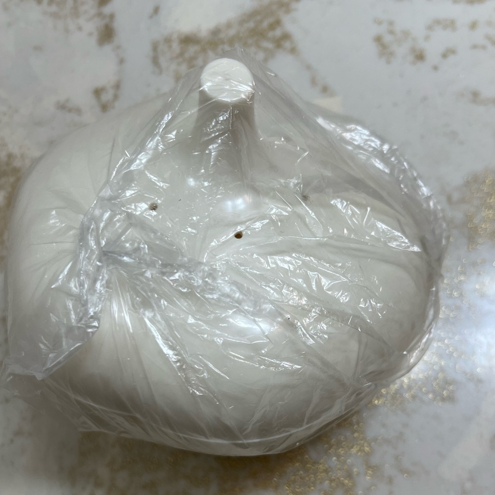 Tupperware Garlic keeper - Picture 3 of 6